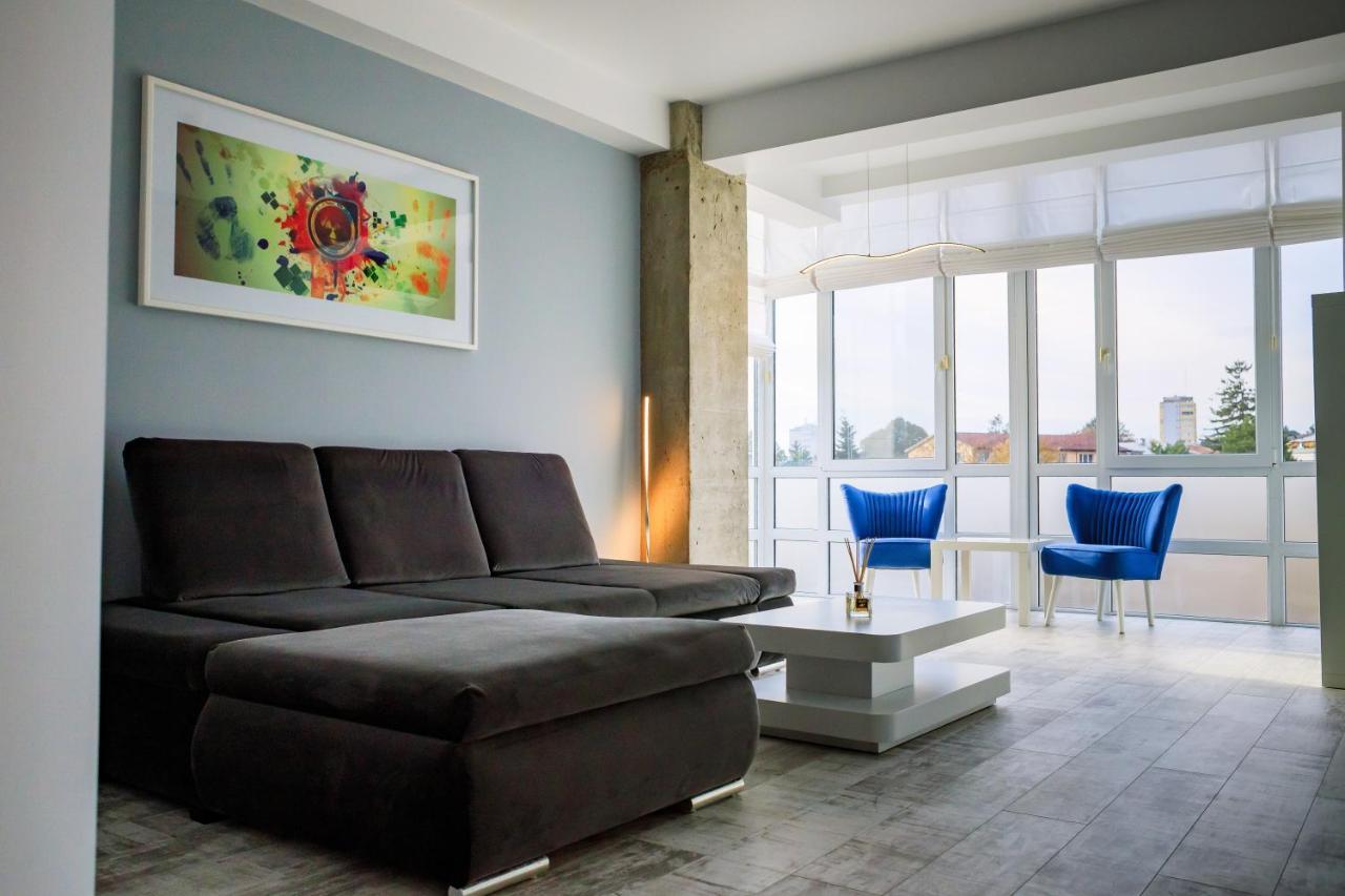Central Bliss Suceava Exterior foto