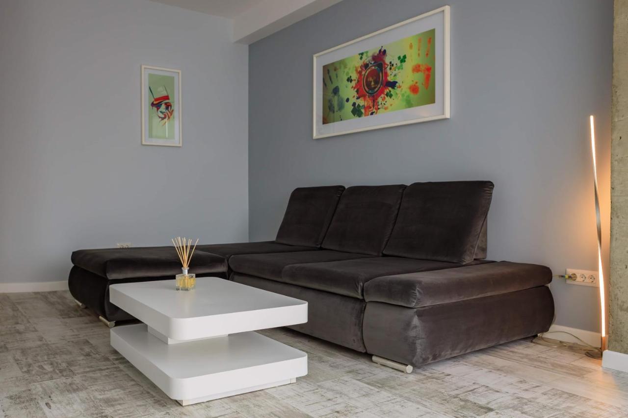Central Bliss Suceava Exterior foto