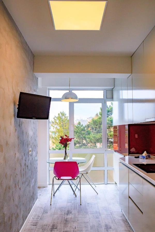 Central Bliss Suceava Exterior foto